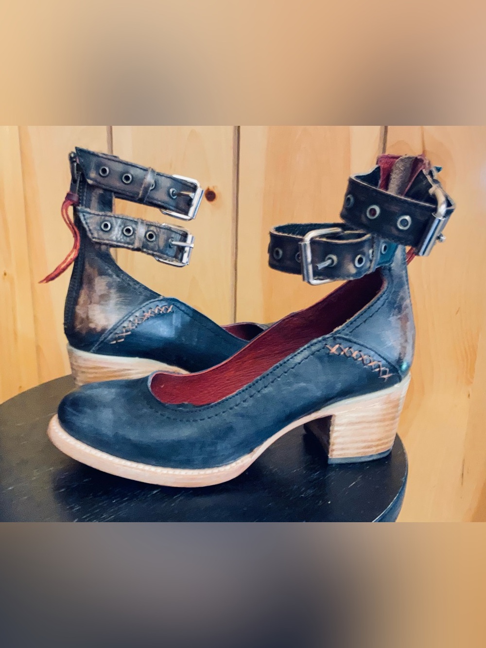 Freebird by Steven Size 7 strappy heels - Picture 2 of 12